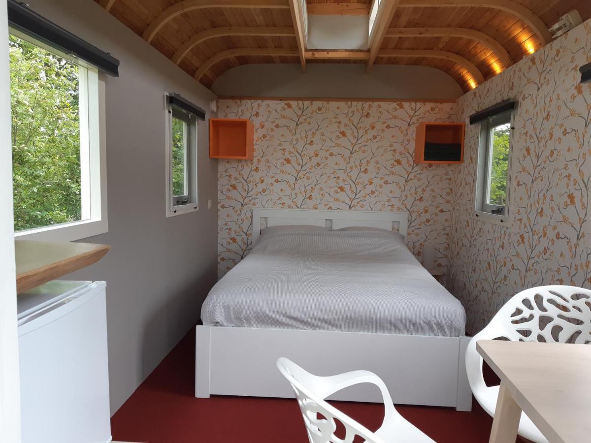B&B Pipowagen "Het Wellnesst" Op Wellness Camping En B&B Stoltenborg Meddo Екстер'єр фото